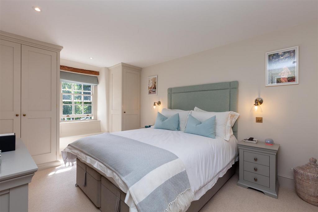 Bedroom 2.jpg