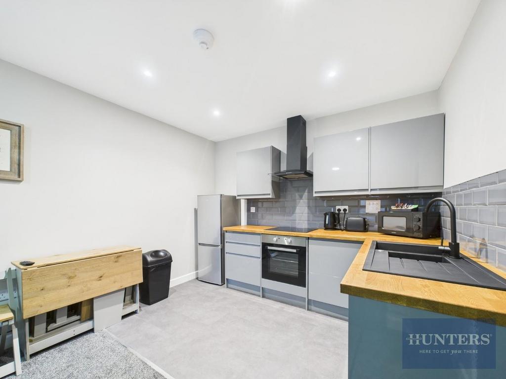 Kitchen / Living Room