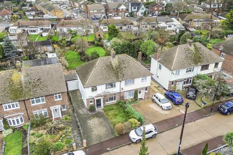 undefined, Pine Close, Leigh-on-sea, SS9 4