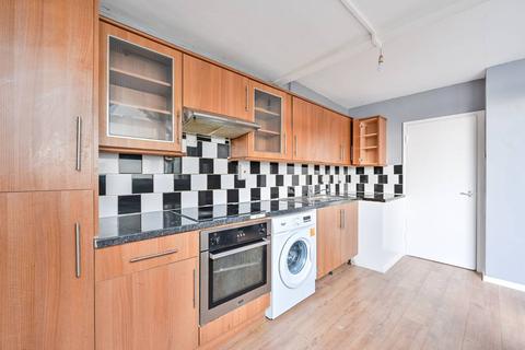 3 bedroom flat to rent, Beckway Street, Elephant and Castle, London, SE17
