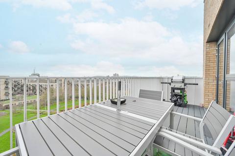 3 bedroom flat for sale, Regency Heights, Park Royal, London, NW10