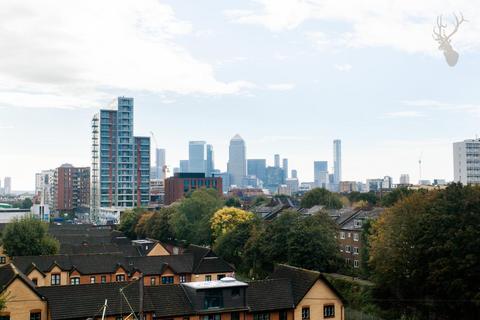 2 bedroom apartment for sale, Stephenson Close, Bow