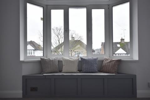 3 bedroom house to rent, Winifred Road, Coulsdon
