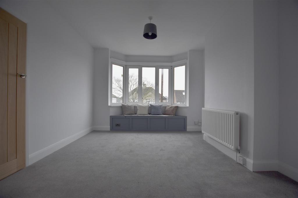 Lounge.JPG