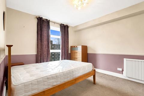 1 bedroom flat for sale, Willow Road, Wallington SM6