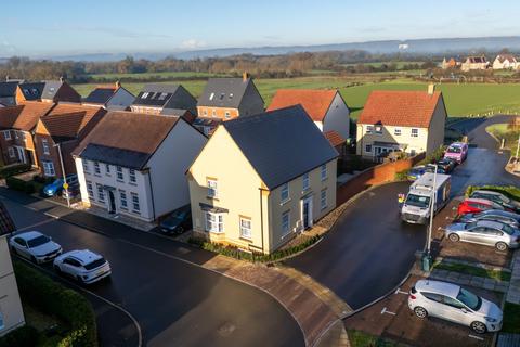 4 bedroom detached house for sale, Barley Fields, Thornbury, South Gloucestershire, BS35