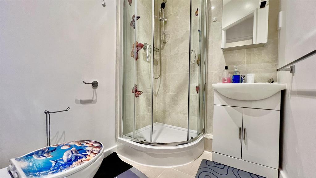 Ensuite
