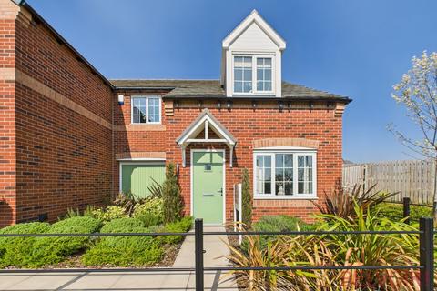 3 bedroom semi-detached house to rent, Curie Close, Forest Town, NG19