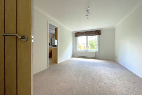 1 bedroom flat to rent, Somers Close, Reigate RH2
