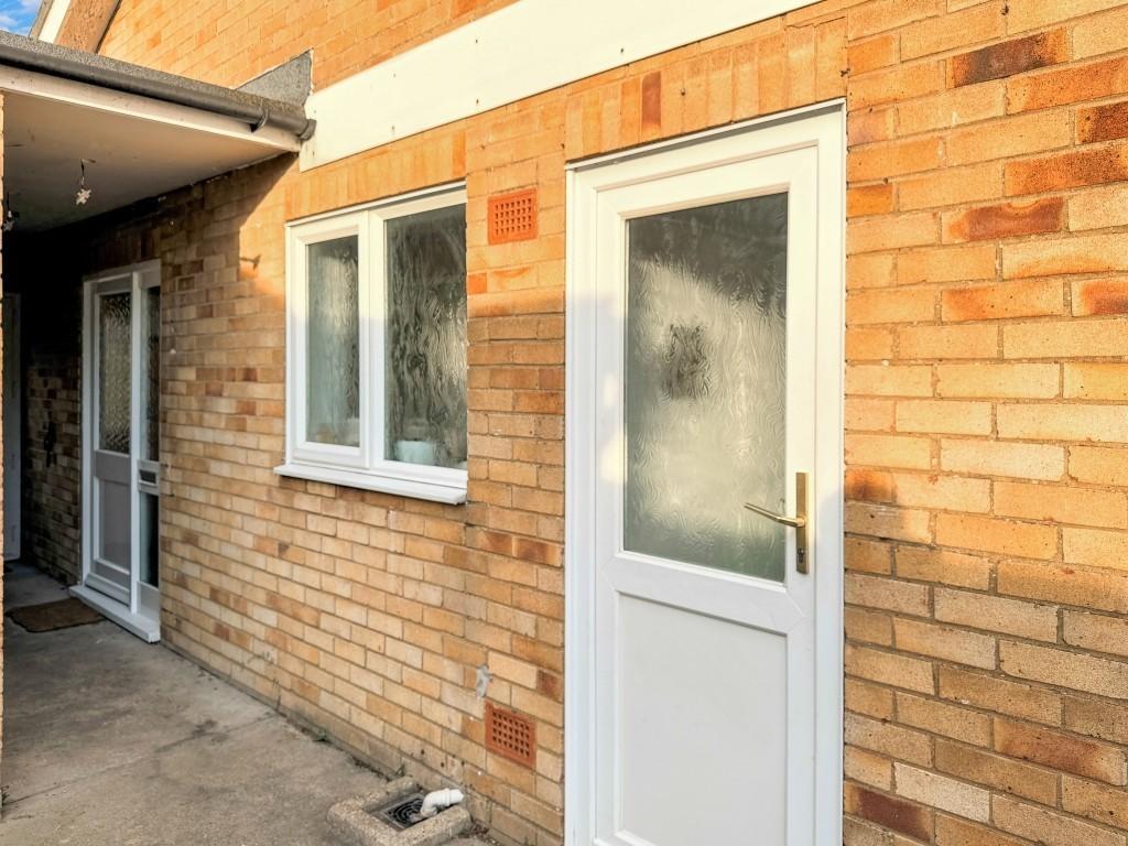 Side entry