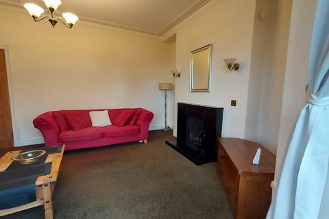 2 bedroom flat to rent, Clifton Road, Hilton, Aberdeen, AB24