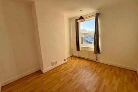 2 bedroom terraced house to rent, Spencer Street, Mansfield, Nottinghamshire