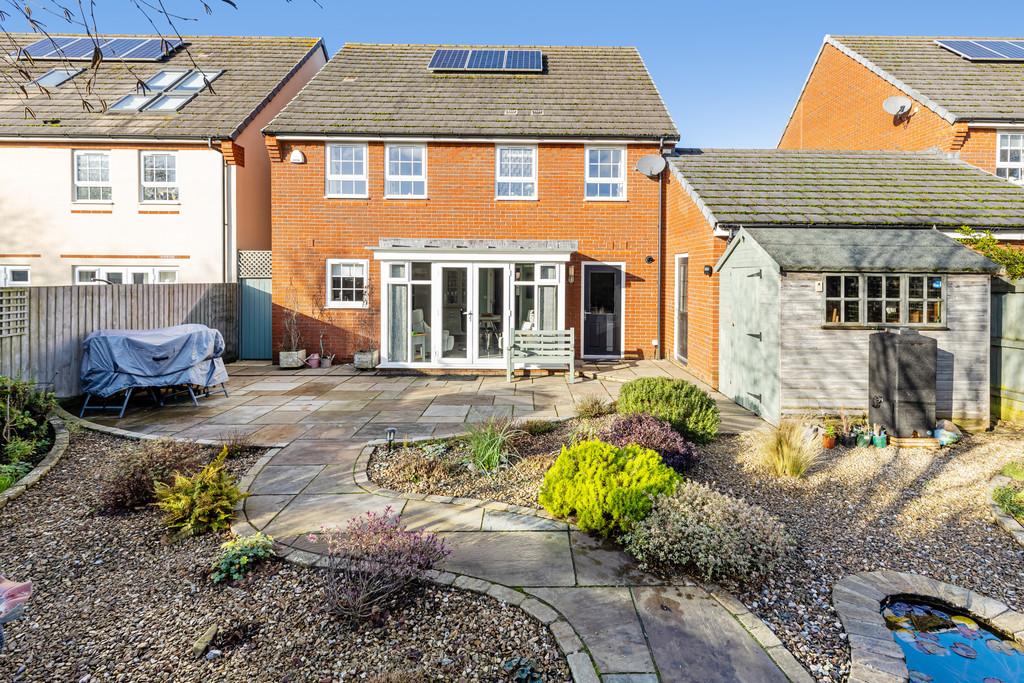 A05 - 19 Veysey Close Exeter - 251219