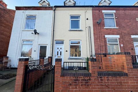 3 bedroom terraced house to rent, Vale Road, Mansfield Woodhouse, Nottinghamshire