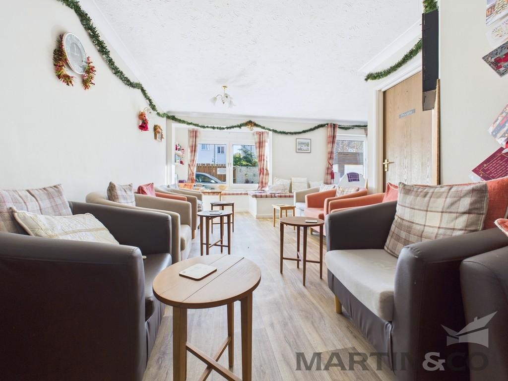 Communal Lounge