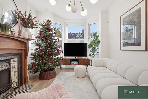 2 bedroom ground floor flat for sale, Odessa Road, London NW10