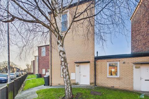 undefined, Old Chester Road, Wirral CH41