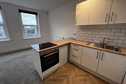 1 bedroom apartment to rent, Seabourne Road, Bournemouth
