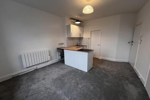 1 bedroom apartment to rent, Seabourne Road, Bournemouth