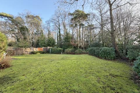 3 bedroom detached bungalow for sale, Whitchurch Avenue, Broadstone