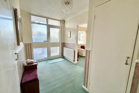 3 bedroom detached bungalow for sale, Whitchurch Avenue, Broadstone