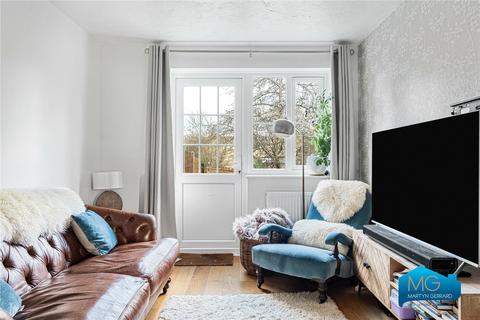 3 bedroom semi-detached house to rent, Taunton Drive, East Finchley, London, N2