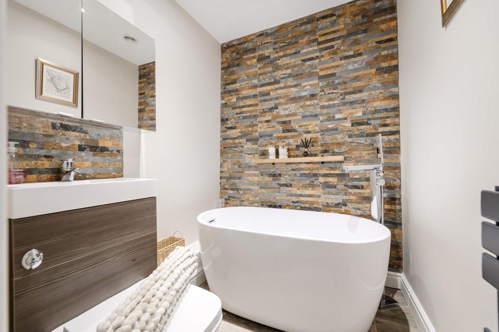 Annexe Bathroom
