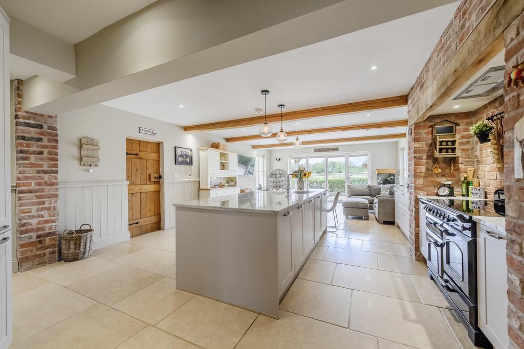 Kitchen/Diner/Family Room