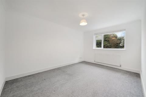 2 bedroom maisonette to rent, Sudbury Court Road, Harrow