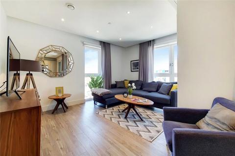 Wiverton Tower, Aldgate Place, E1