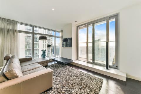undefined, Pan Peninsula Square, South Quay, E14