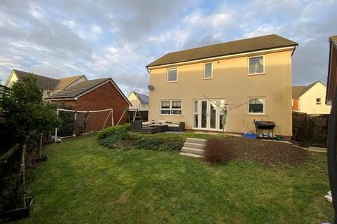 4 bedroom detached house for sale, Shortlands Way, Ivybridge PL21