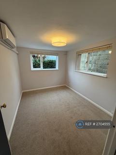 1 bedroom flat to rent, Highway Farm, Downside, Cobham, KT11