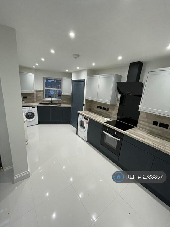 Communal Kitchen