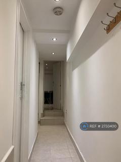 2 bedroom flat to rent, West Dulwich, London, SE21