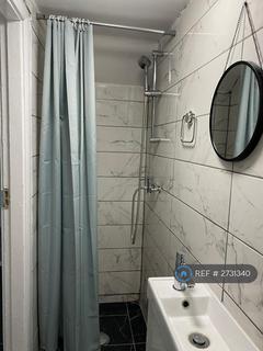 1 bedroom in a house share to rent, Wendover Road, Aylesbury, HP21