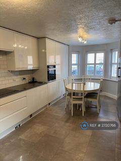undefined, Steven Close, Chatham, ME4