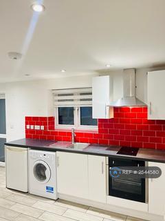 undefined, Leighton Road, Enfield, EN1