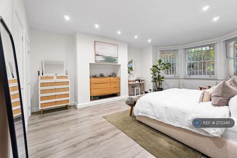 undefined, King Henrys Road, London, NW3