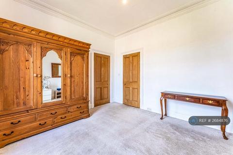 undefined, Caledonian Place, Edinburgh, EH11