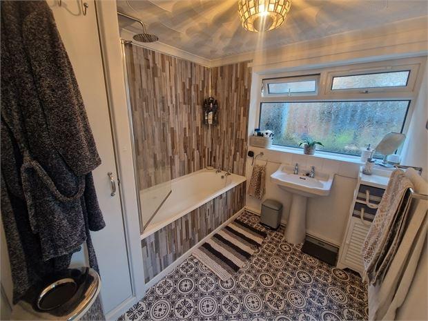 Family bathroom