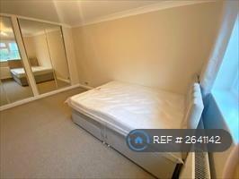 King-Size Room 2
