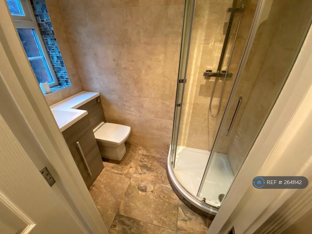 Shower Room 1