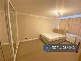 King-Size Room 2