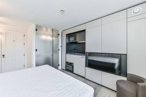 undefined, Dandi, Battersea, London, SW11