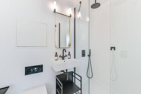 undefined, Dandi, Battersea, London, SW11