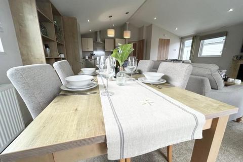 undefined, Chilling Lane, Warsash SO31