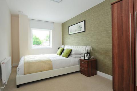 undefined, The Green, Southall, UB2