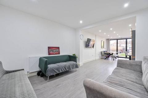 undefined, Tamworth Lane, Mitcham, CR4