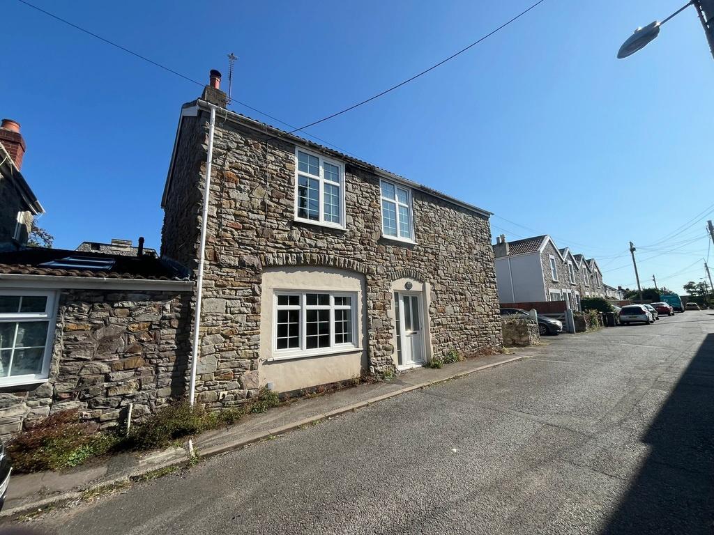 Charming stone-fronted terraced house on a quie...